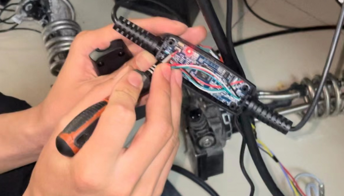 Xtruck 24V Diesel Euro 6 Truck Harnstoffsensor Reparaturwerkzeug Probleme mit Qualit&auml;t/Temperatur/Niveau beheben 3